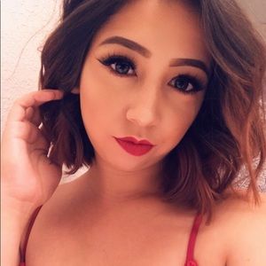 Meet your Posher, Jasmine